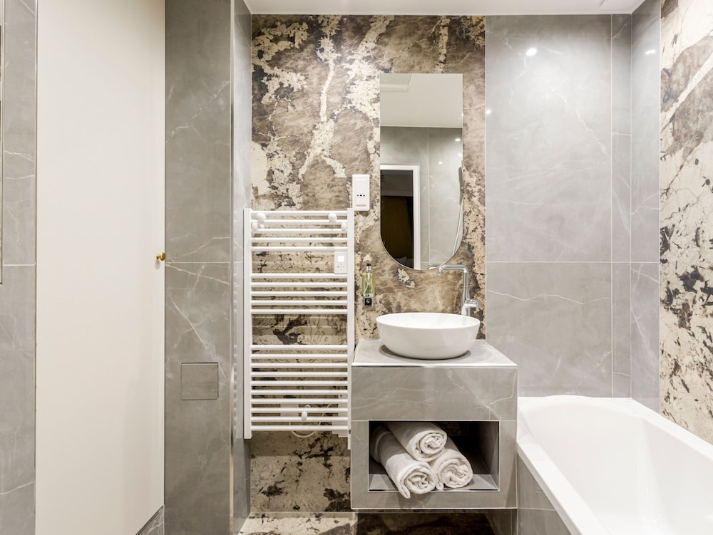 Merveil Luxury Suites - Ours I-II