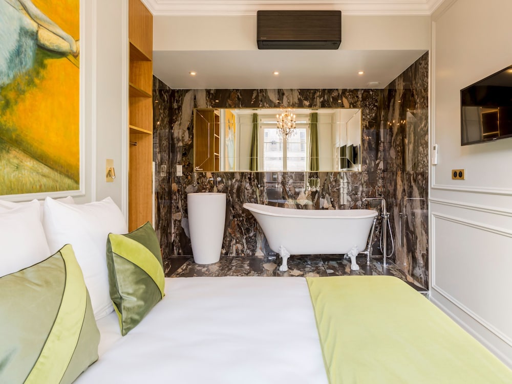 Merveil Luxury Suites - Opera I-II