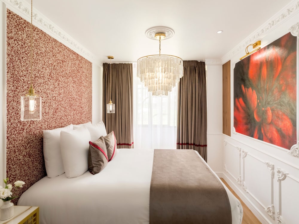 Merveil Luxury Suites - Lenoir I-II-III