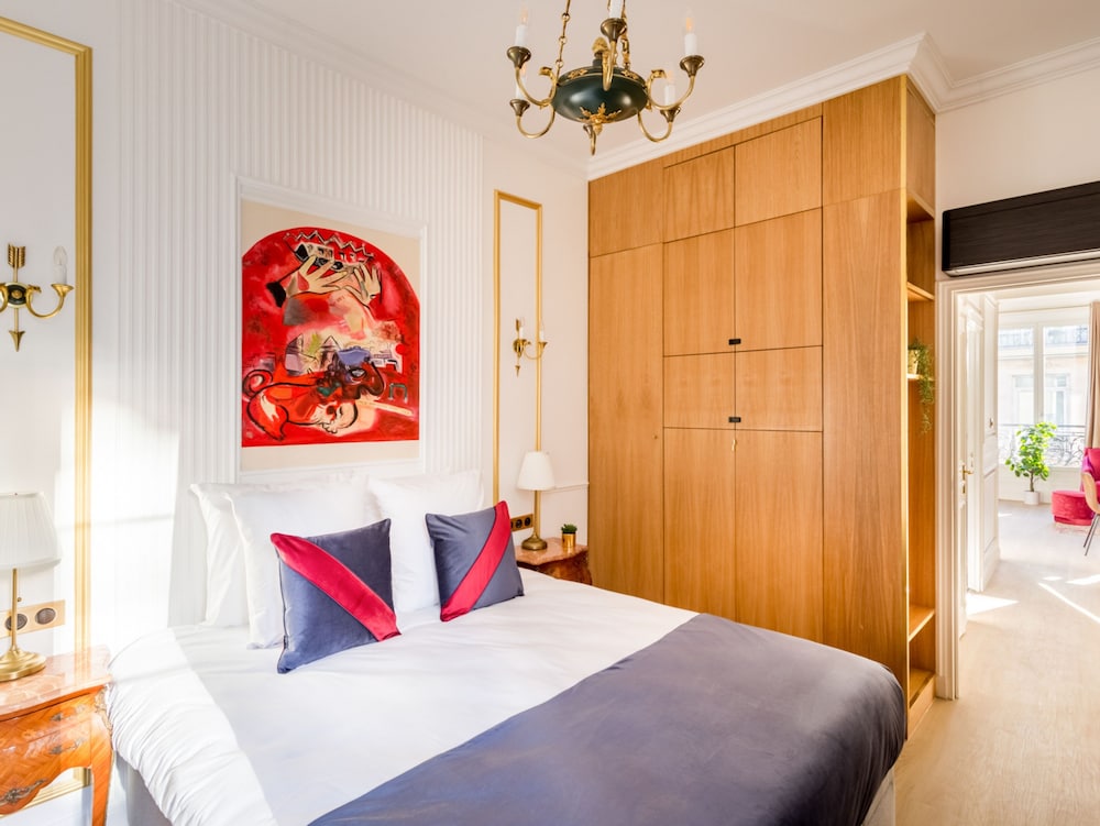 Merveil Luxury Suites - Opera I-II