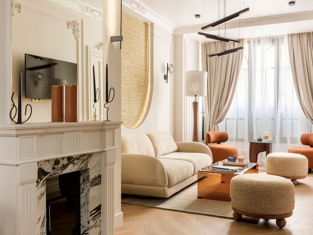Merveil Luxury Suites - Grenelle I-II