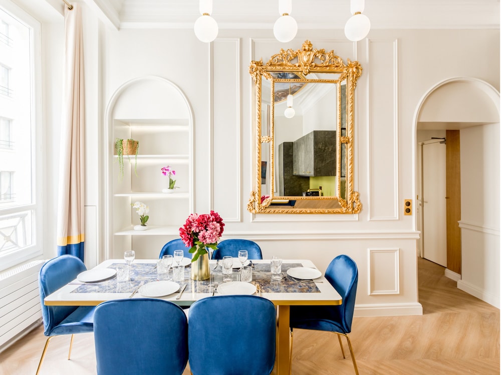 Merveil Luxury Suites - Opera - Volney I-II