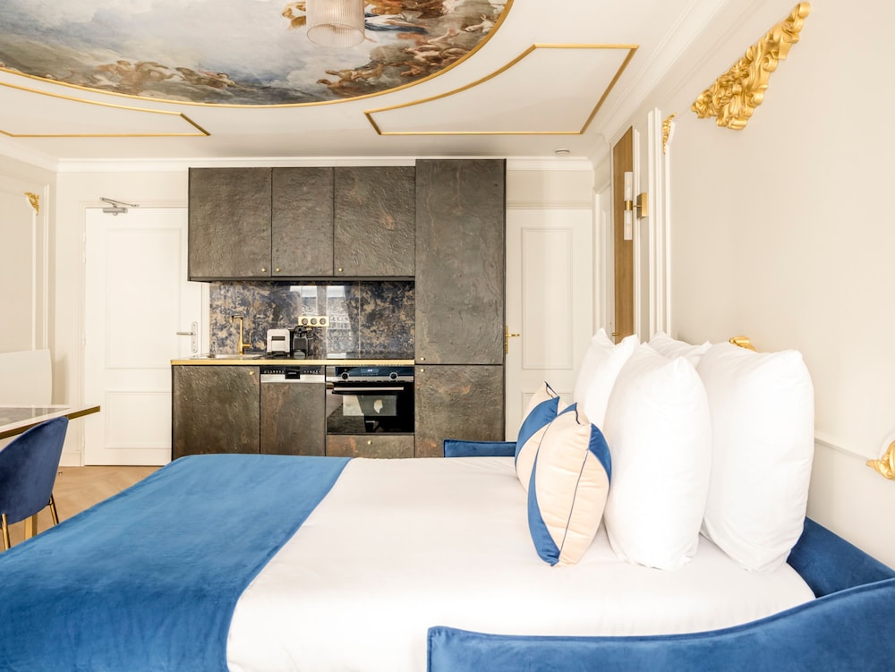 Merveil Luxury Suites - Rougemont I-II-III