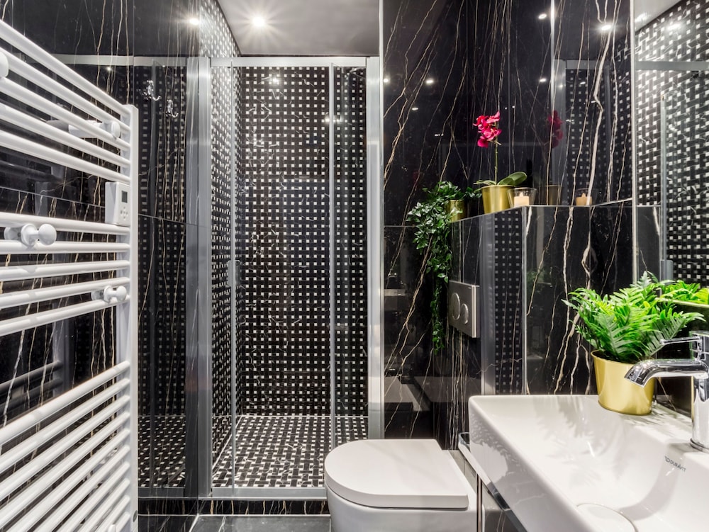 Merveil Luxury Suites - Marais - Antoine I-II