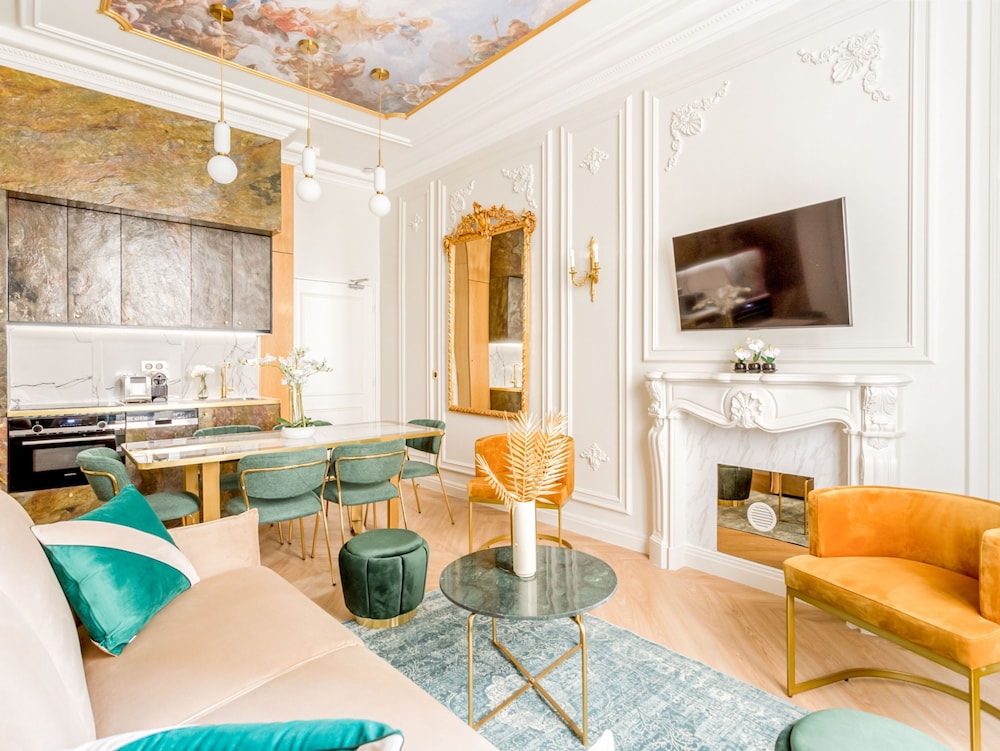 Merveil Luxury Suites - Opera - Volney I-II