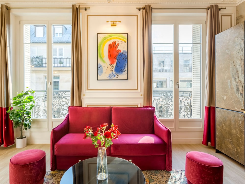 Merveil Luxury Suites - Opera I-II