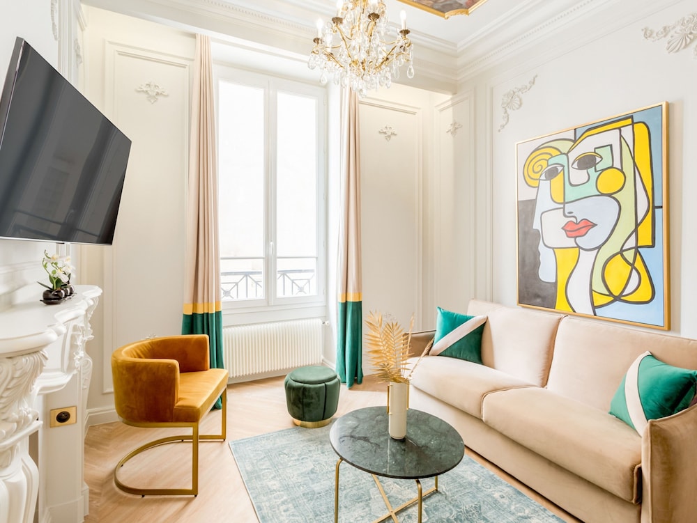 Merveil Luxury Suites - Opera - Volney I-II