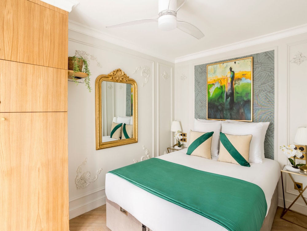 Merveil Luxury Suites - Rougemont I-II-III