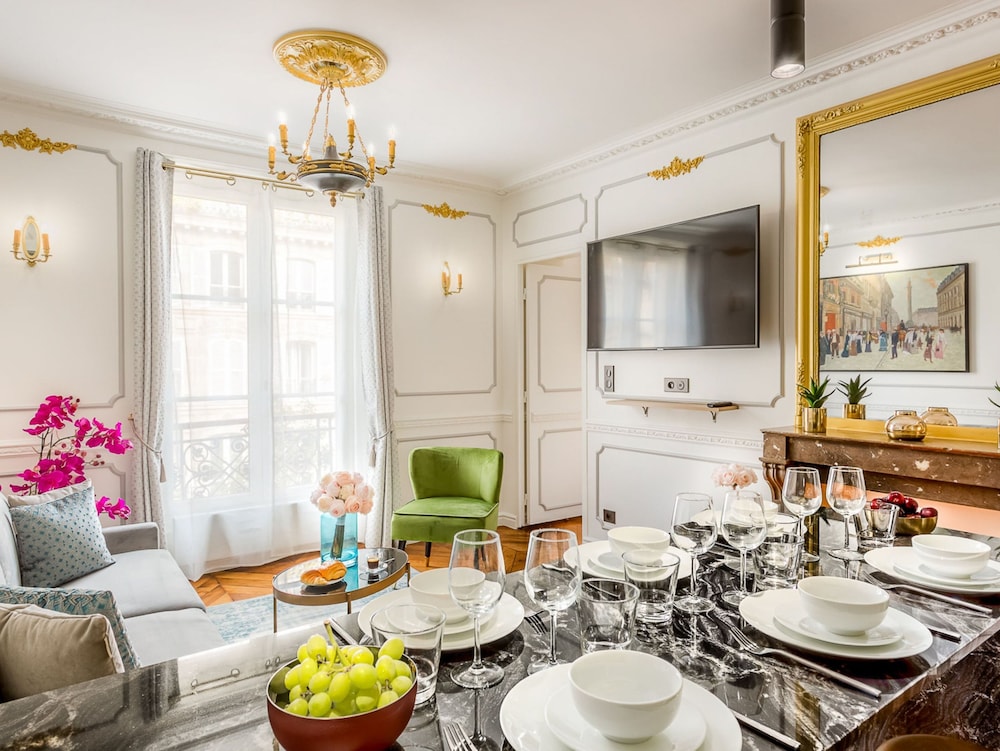 Merveil Luxury Suites - Sebastopol I-II