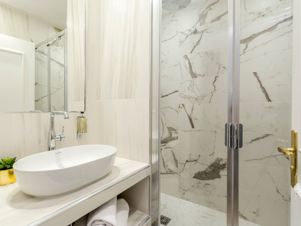 Merveil Luxury Suites - Marais - Martin I-II