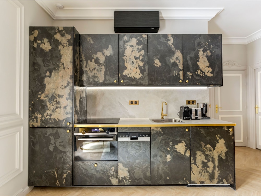 Merveil Luxury Suites - Ours I-II