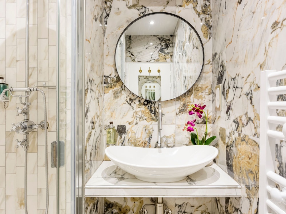 Merveil Luxury Suites - Haussmann I-II