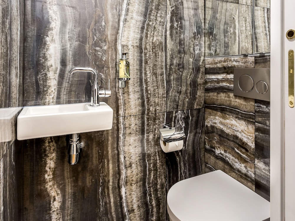 Merveil Luxury Suites - Sebastopol I-II