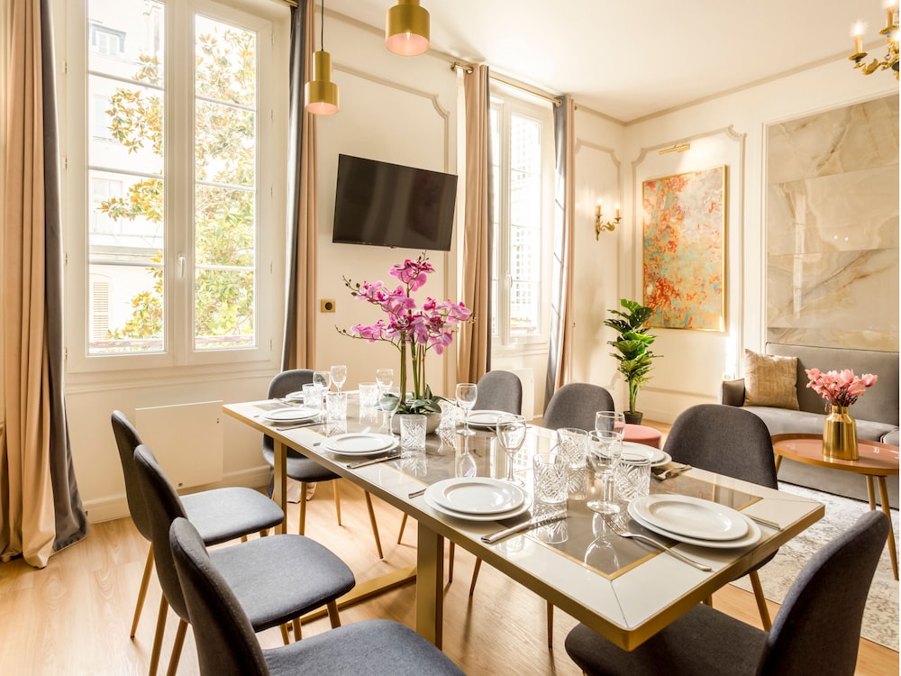 Merveil Luxury Suites - Florentin I-II