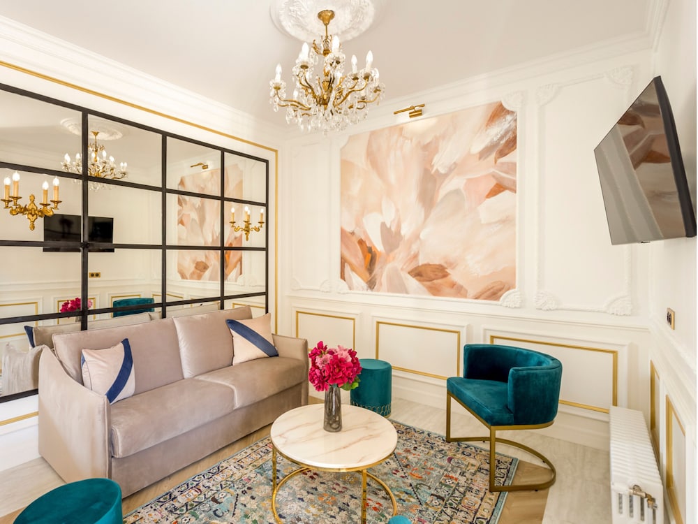 Merveil Luxury Suites - Bac I-II
