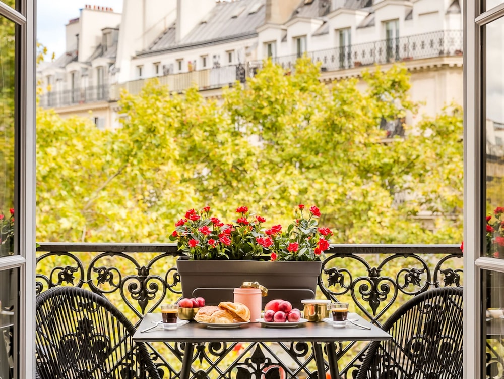 Merveil Luxury Suites - Sebastopol I-II