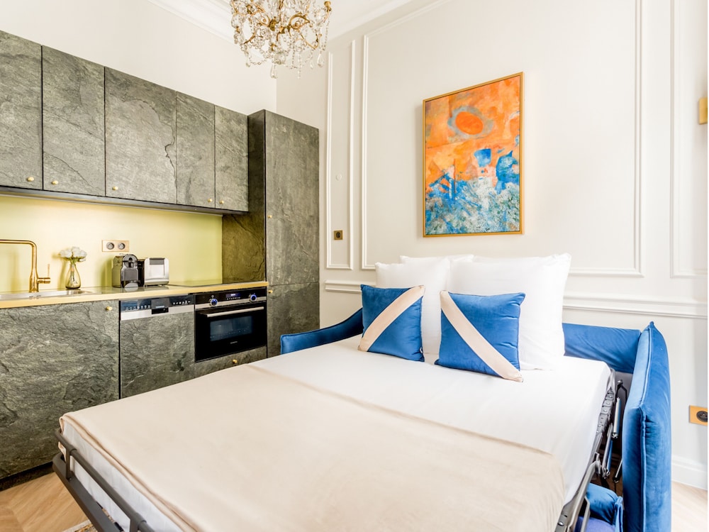 Merveil Luxury Suites - Opera - Volney I-II