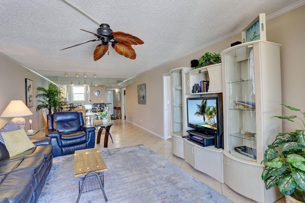 Surfside South #312