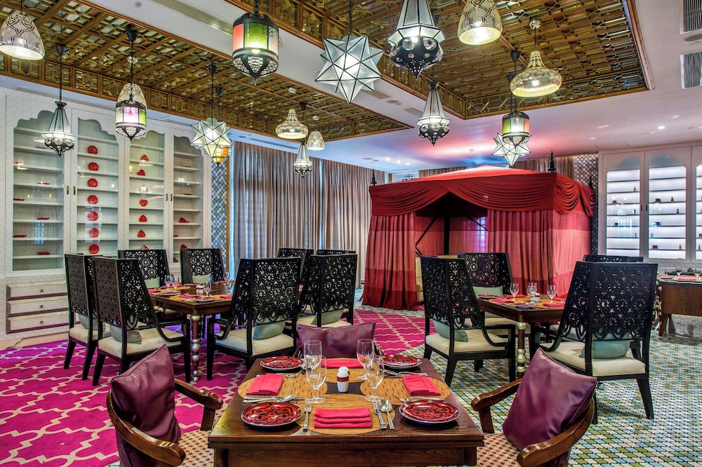 Le Meridien Dhaka