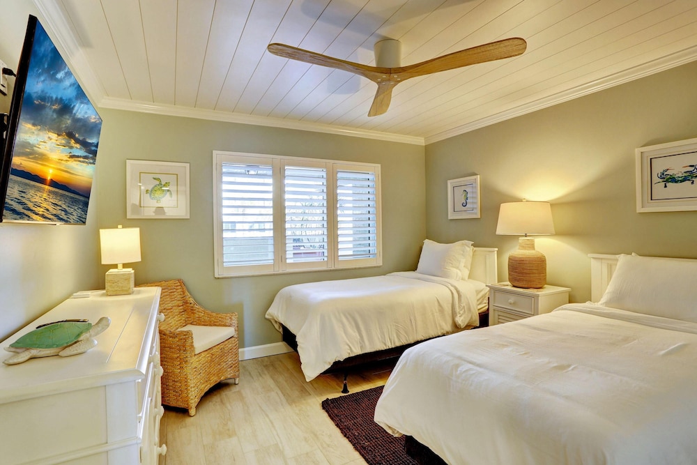 Land's End 5-203 Gulf-bay Front - Premier