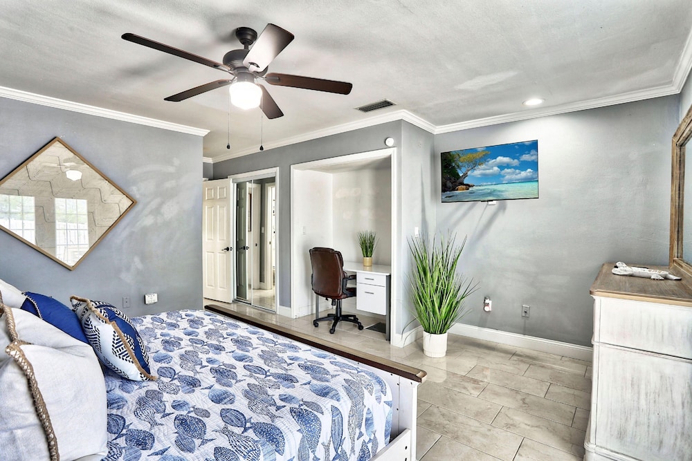 Villa At Bahia Shores-4br