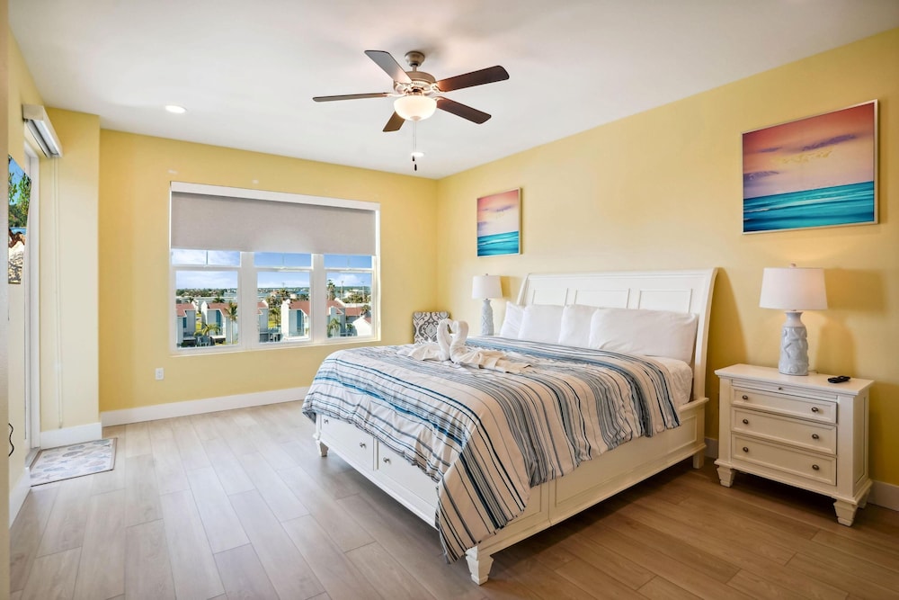 The Harbor Condo 503 - Premier