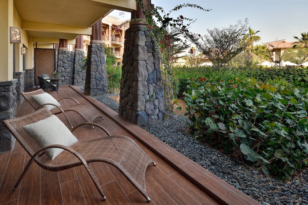 Lapita, Dubai Parks and Resorts, Autograph Collection