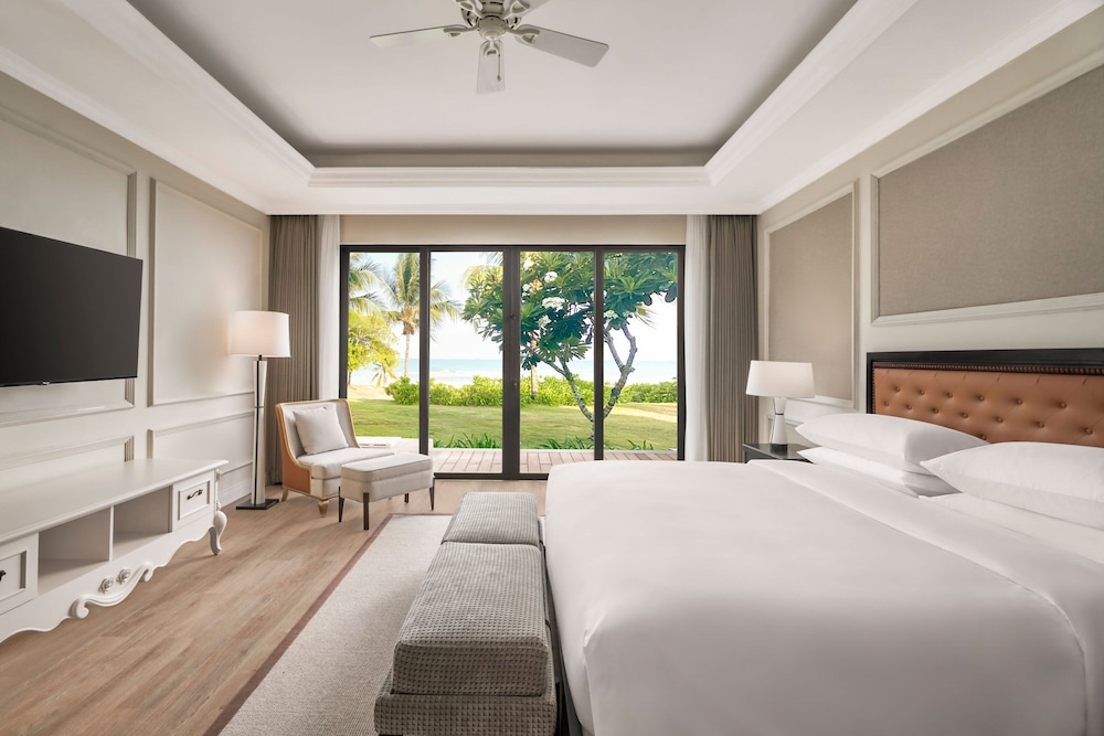 Sheraton Phu Quoc Long Beach Resort