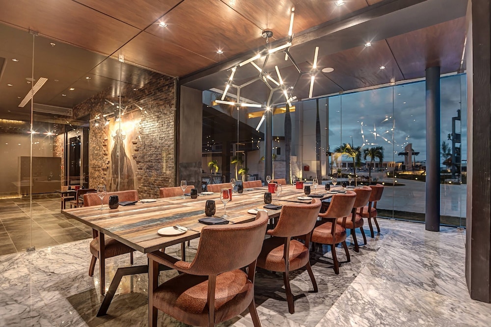 Jamaica Vacations - Royalton Blue Waters Montego Bay, An Autograph Collection All Inclusive Resort - Property Image 130