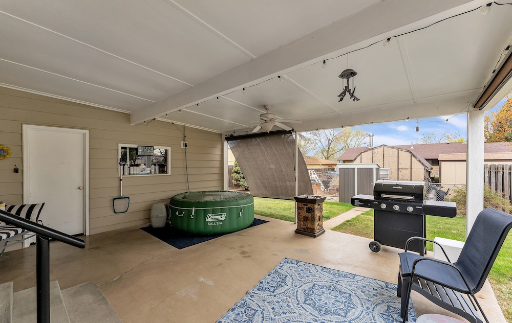 Cozy Loveland Ranch Perfect For Relaxation 3 Bedroom Home