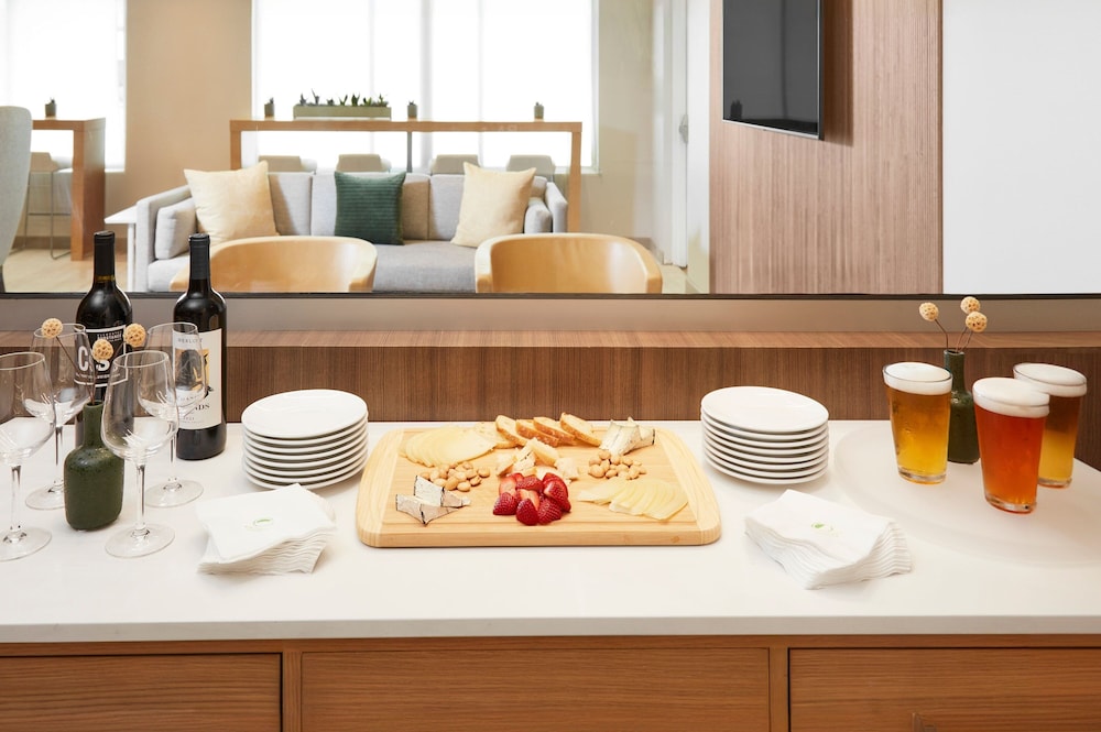 Fort Myers Vacations - Element Charlotte Uptown - Property Image 22