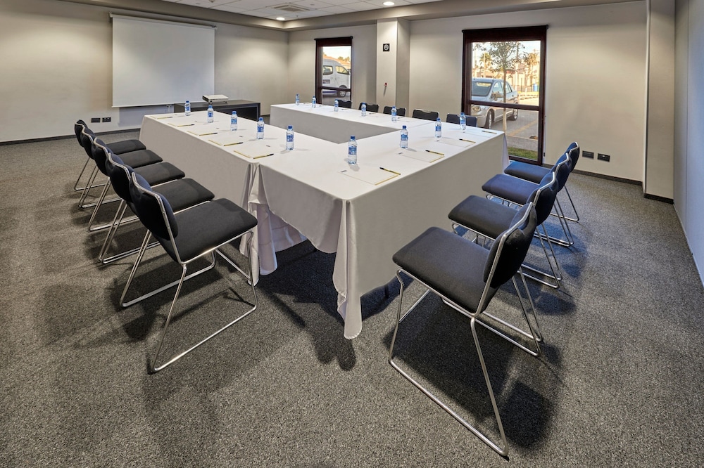 City Express by Marriott Matamoros - Property Image 8
