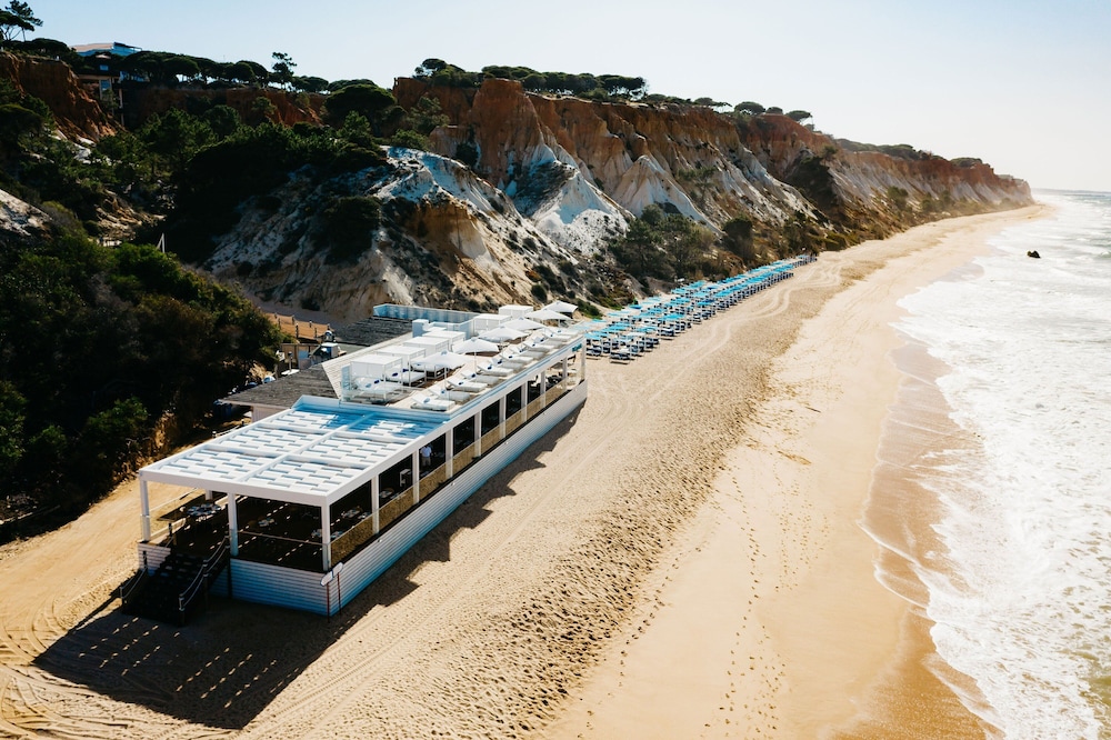 Pine Cliffs Ocean Suites, a Luxury Collection Resort & Spa