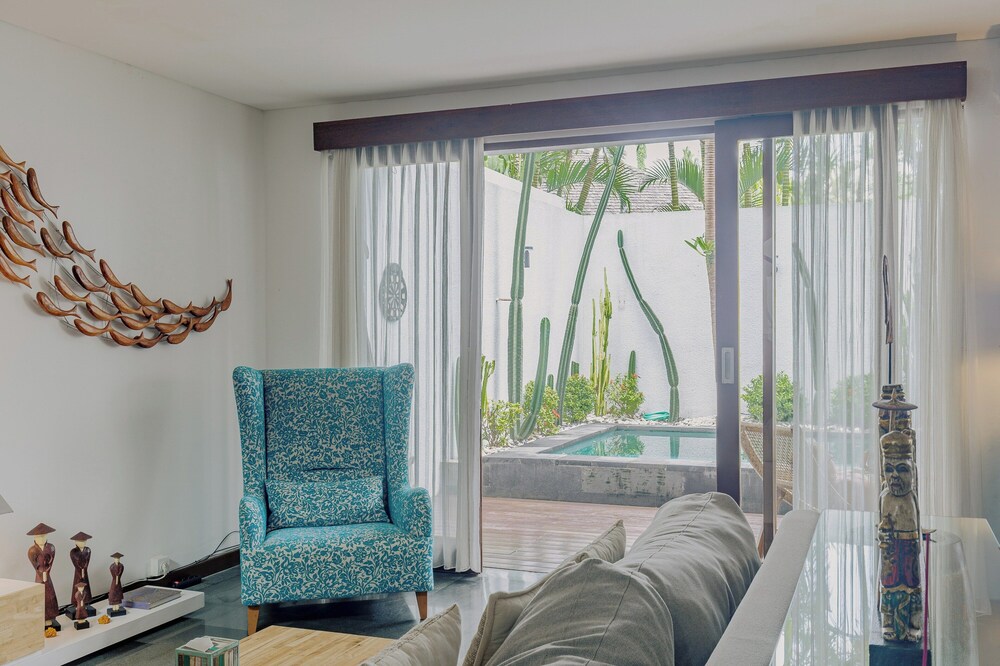 Ombak Luxury C15 Villa By Betterplace