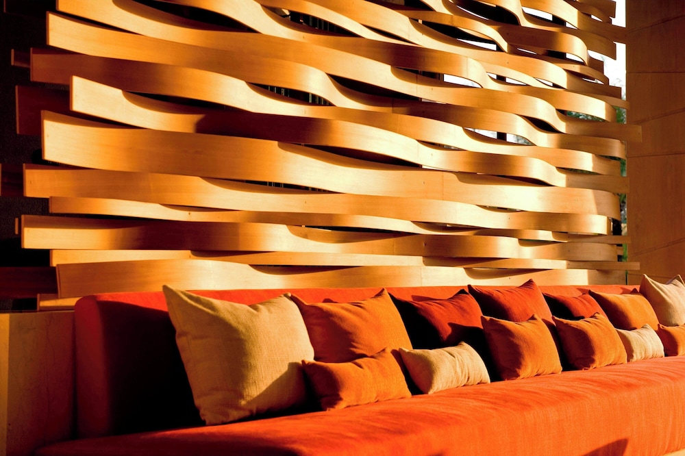 Renaissance Phuket Resort & Spa 4