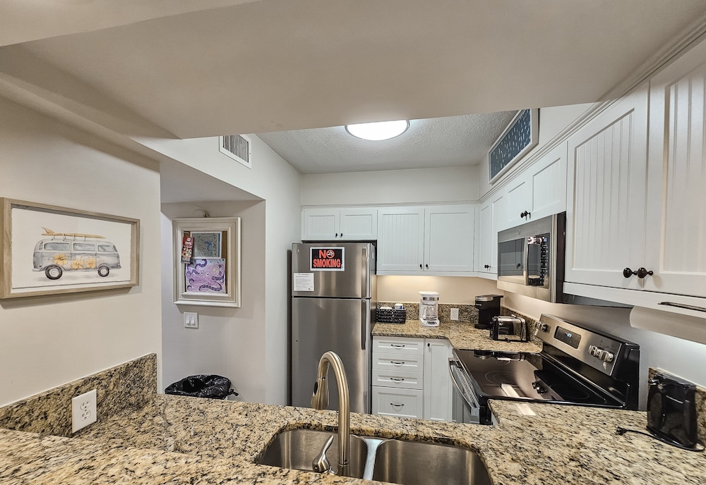 Serene 2 Bed, 2 Bath Lodge, With Amenities, 101ac 2 Bedroom Lodge