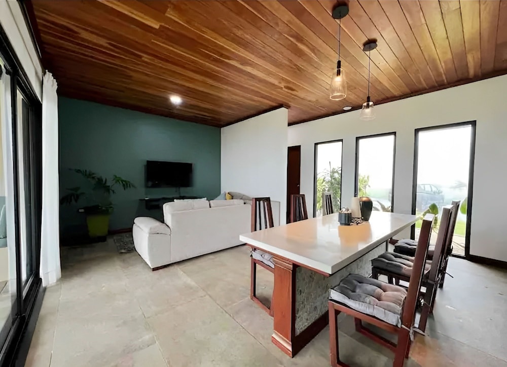 Villas Jawara
