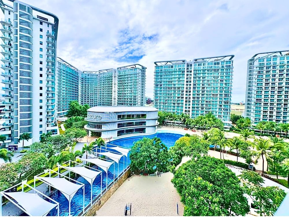 Value Yourself Luxury Beach Near Airport