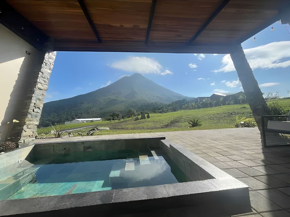 Villas Jawara