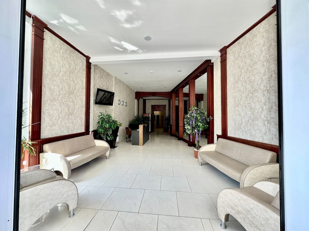 Menada Miramar Palace Apartments