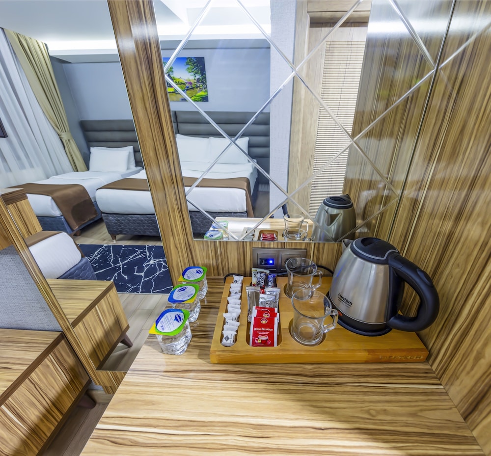 Dem İstanbul Havaalanı Oteli - Image 58