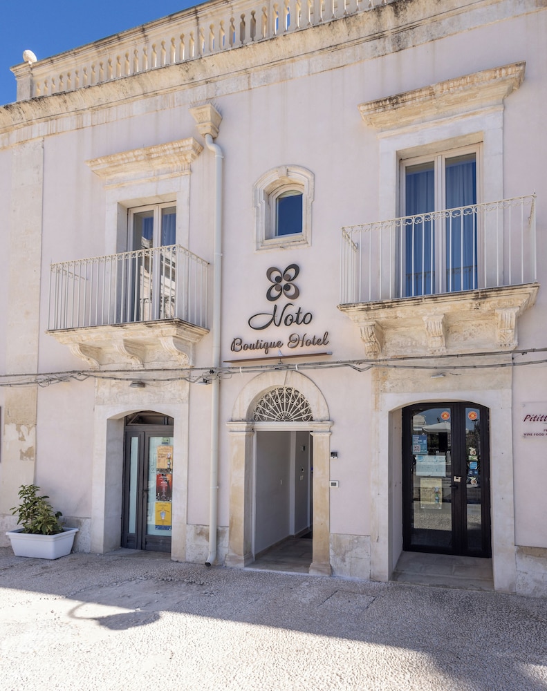 Noto Boutique Hotel