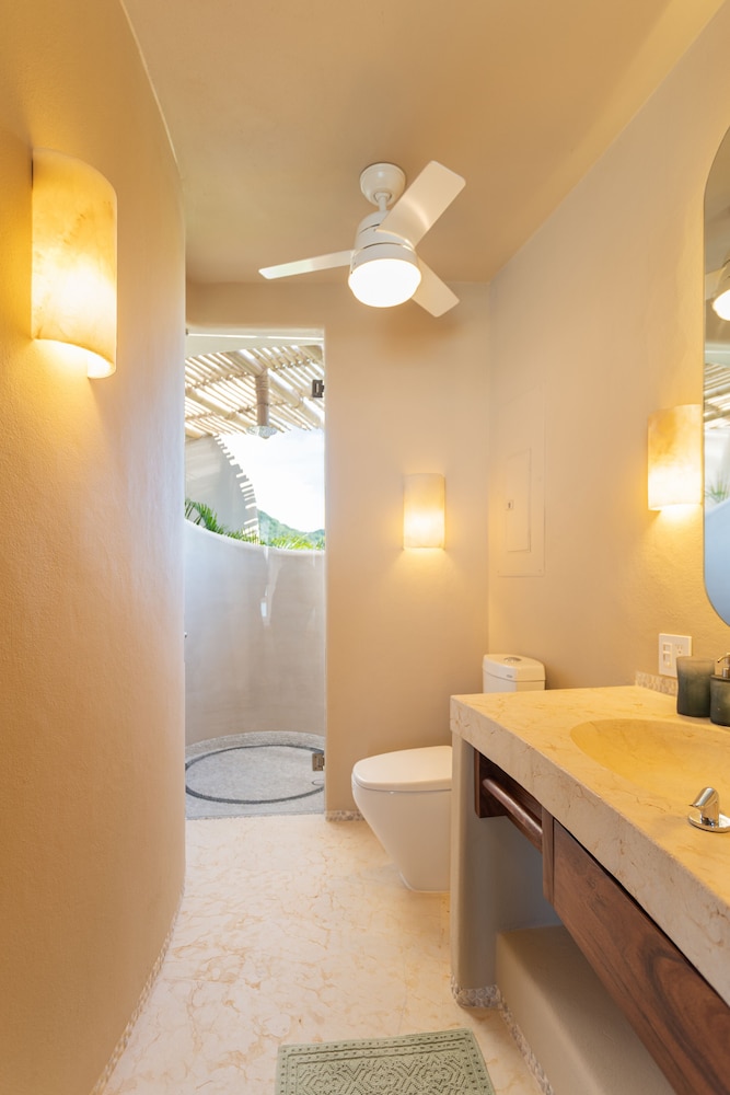 Punta Majahua Condos