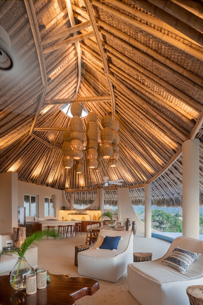 Punta Majahua Condos