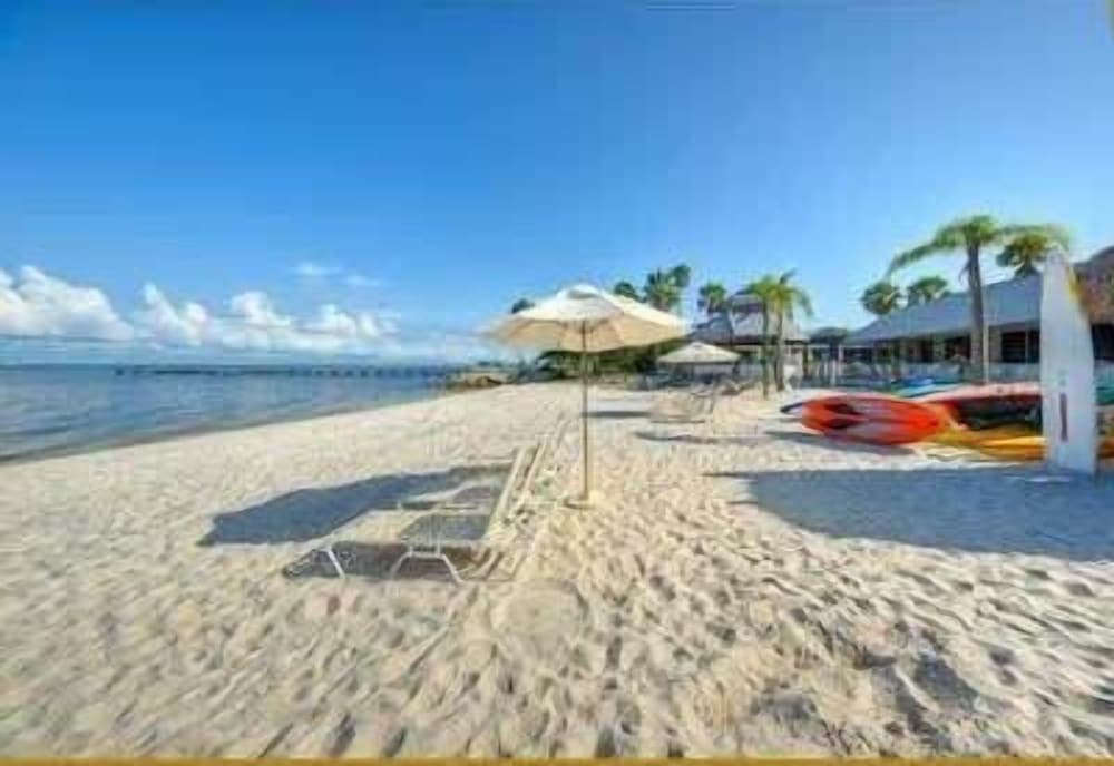 Bahia Waterview Suite Pool Tennis Beach Fishing