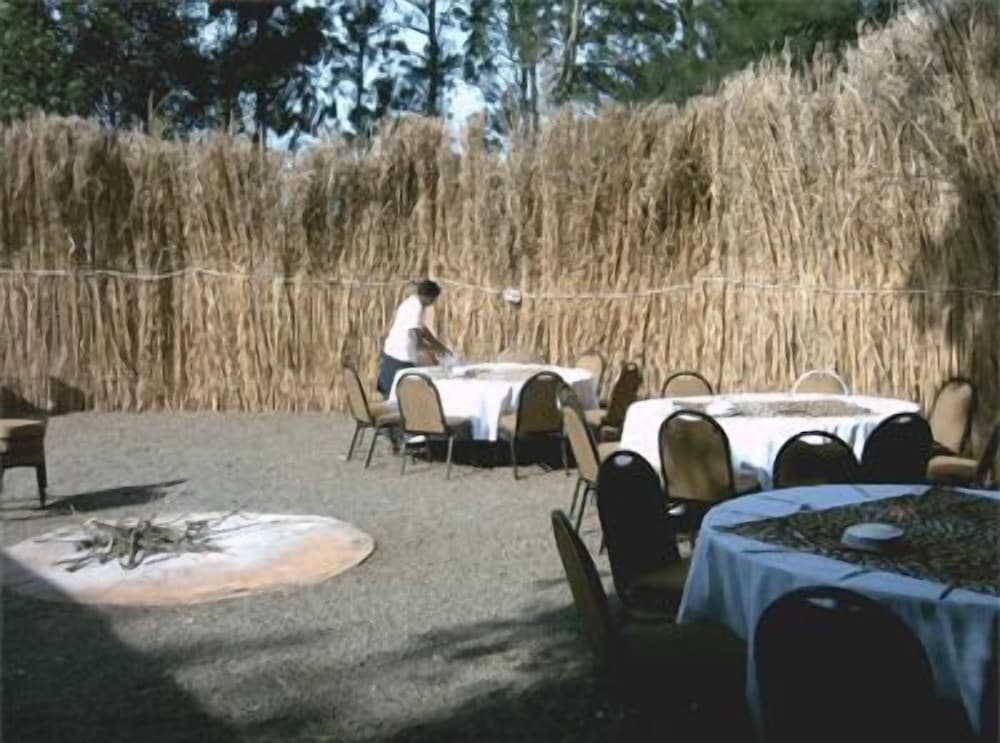 Canefields Country House