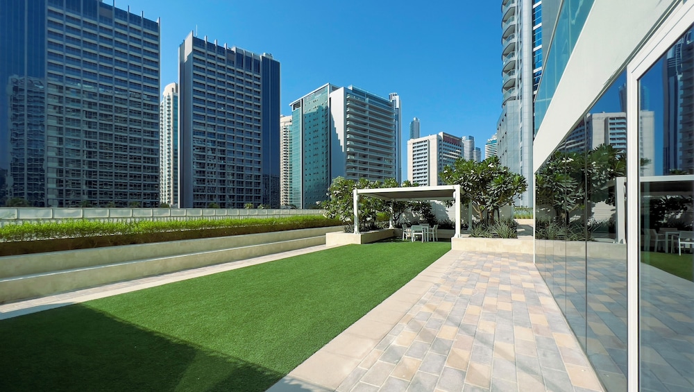 1612 Damac Reva Residences