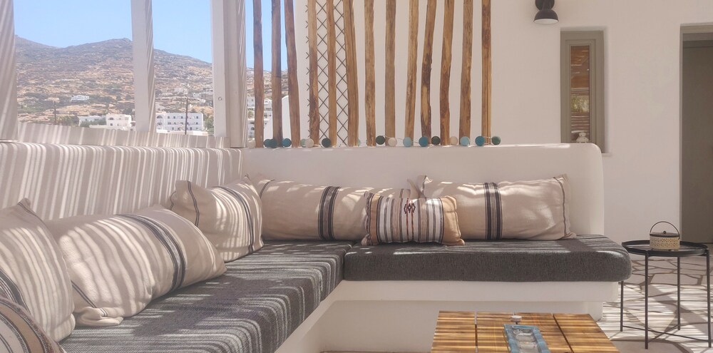 Stunning Villa Roof top With sea View, Ios, Greece view 5