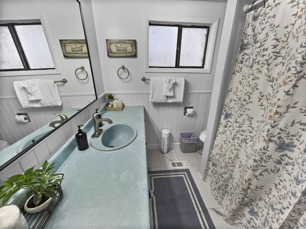 Sparn Mountain Hideaway 3 Bedroom Home