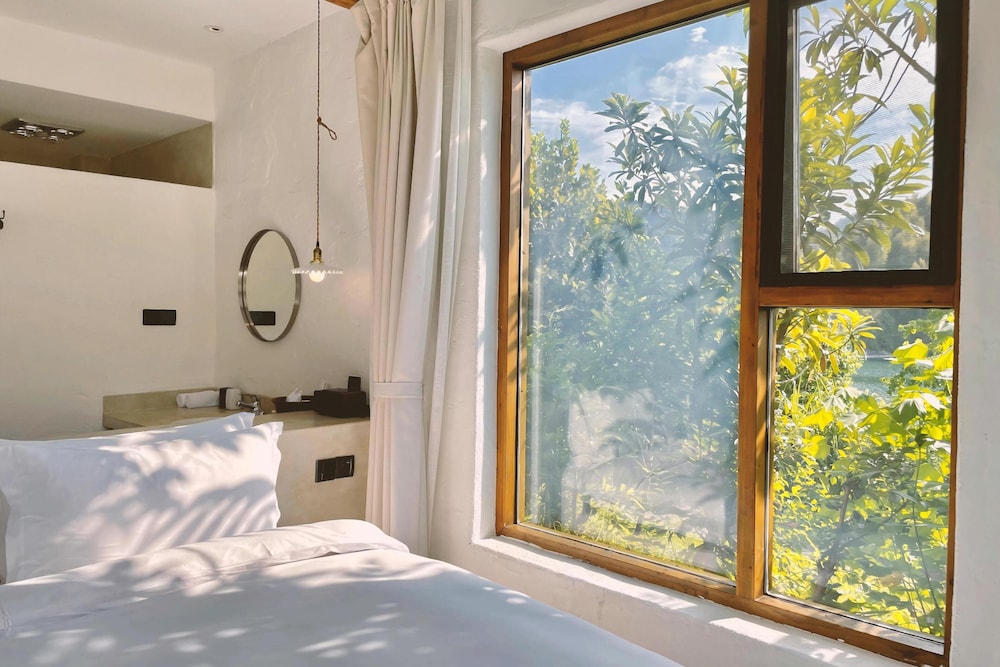 Cipo Qiandaohu Lake Holiday Homestay